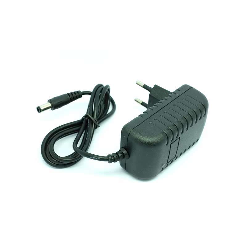 Adaptor 12v 3A
